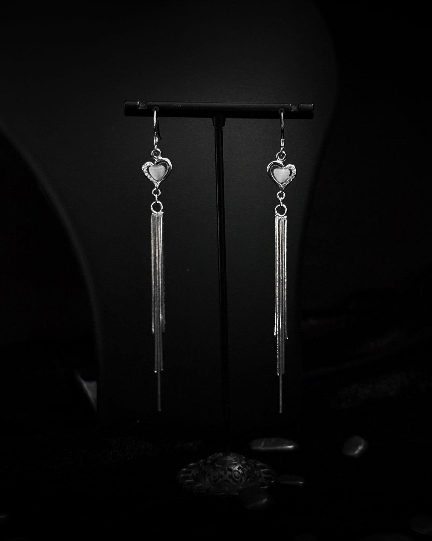 Hearts in Motion Earrings