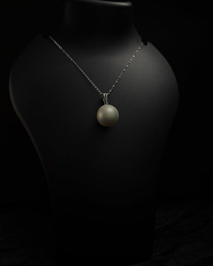 Pearl Pendant Necklace
